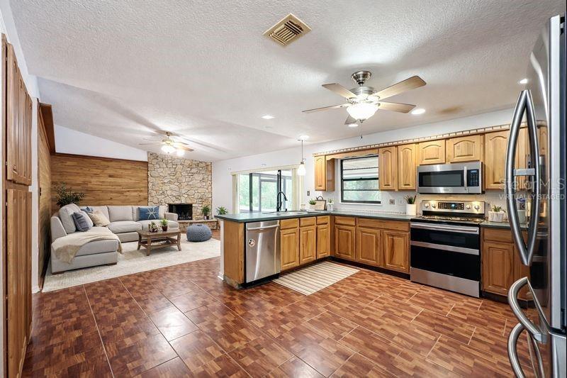 MANDARIN SEC 5 - Residential