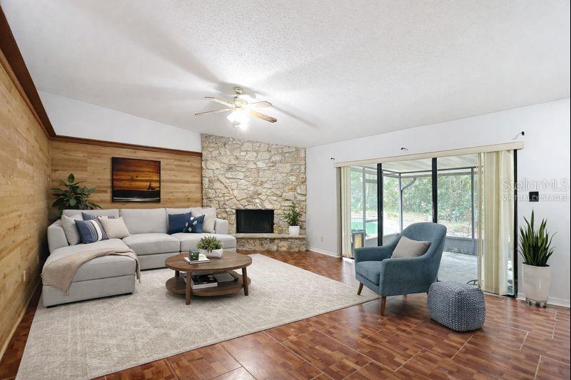 MANDARIN SEC 5 - Residential