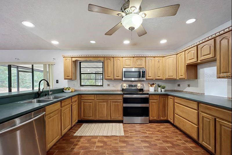 MANDARIN SEC 5 - Residential