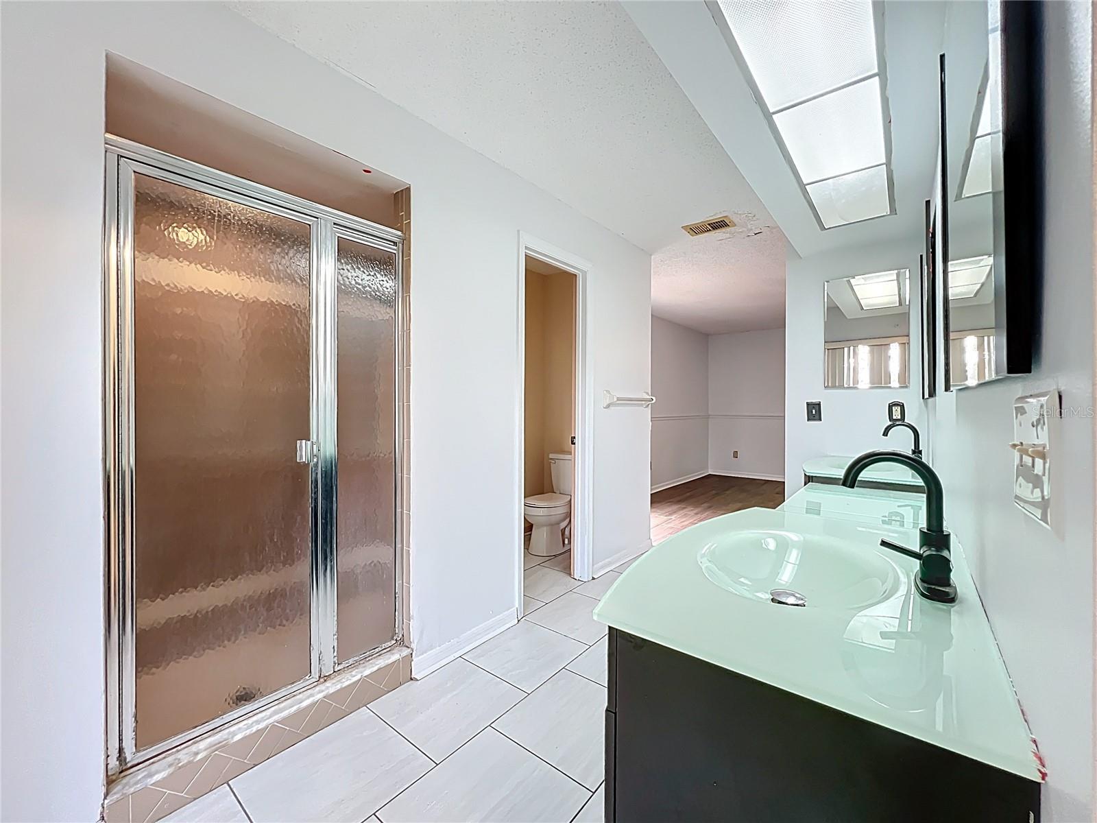 MANDARIN SEC 5 - Residential