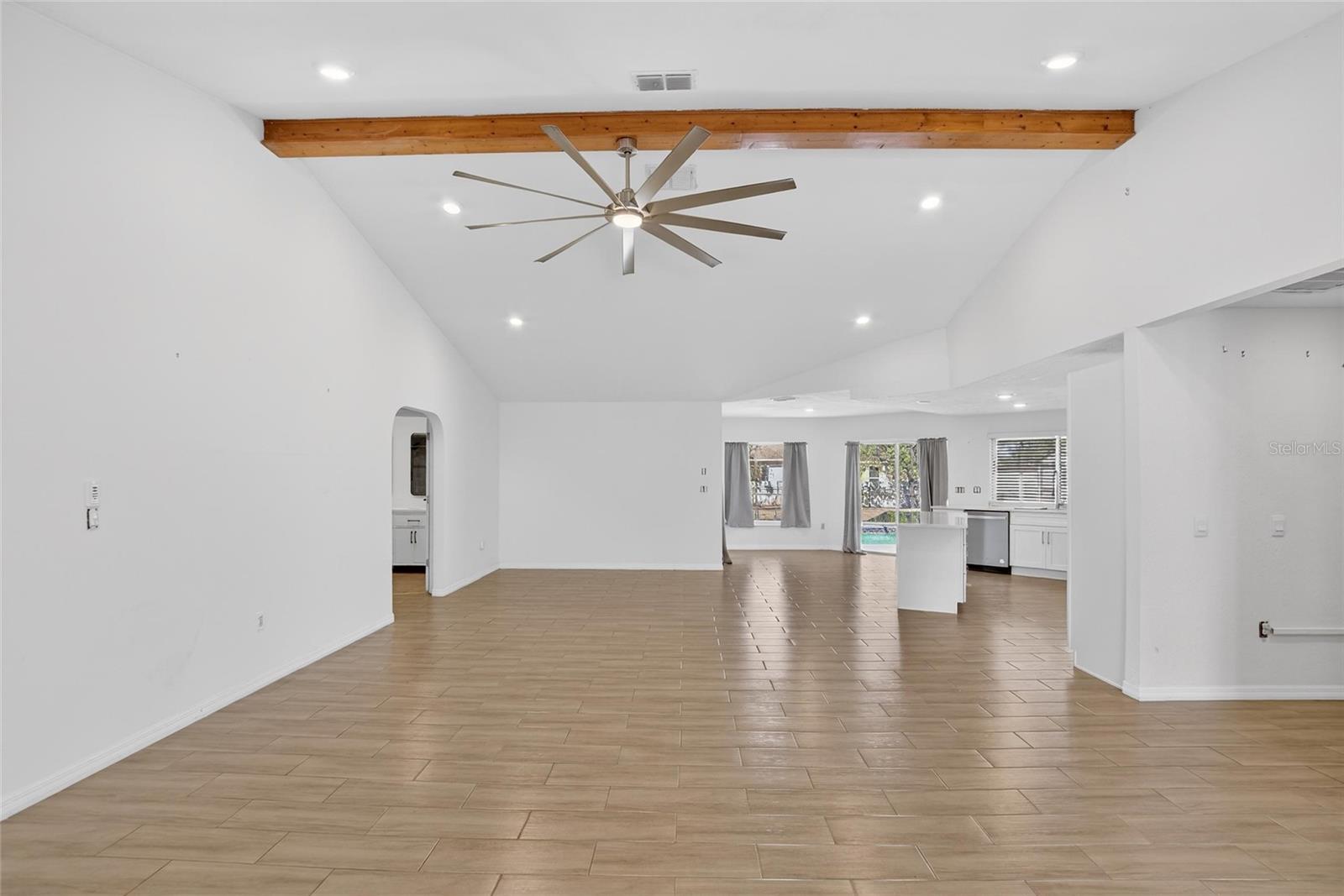 SPRINGWOOD ESTATE - Residential Lease