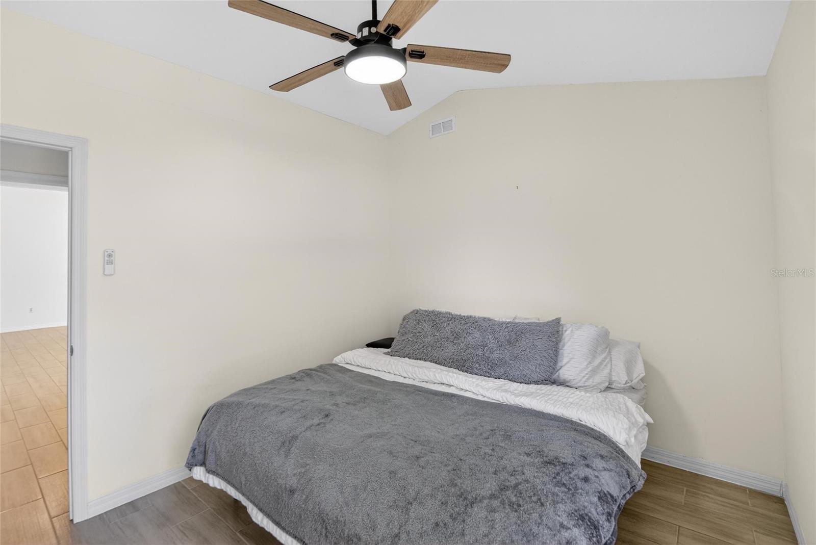 SPRINGWOOD ESTATE - Residential Lease