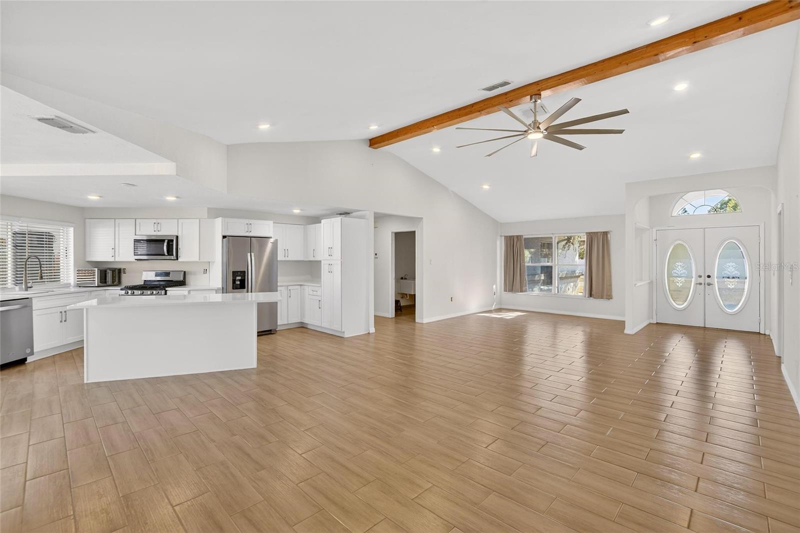 SPRINGWOOD ESTATE - Residential Lease