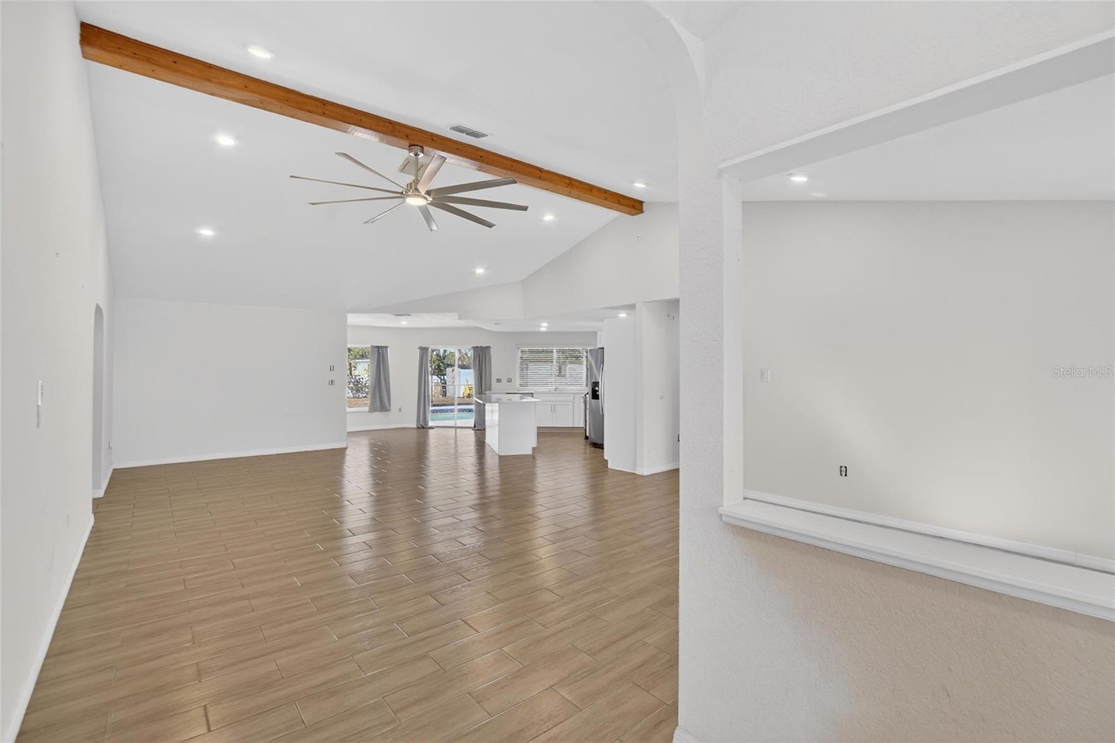 SPRINGWOOD ESTATE - Residential Lease