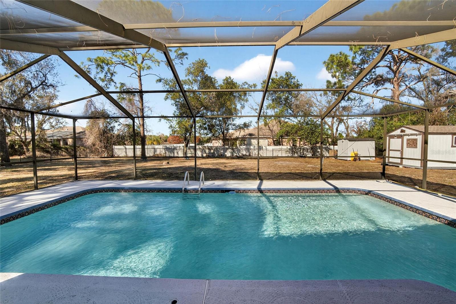 SPRINGWOOD ESTATE - Residential Lease