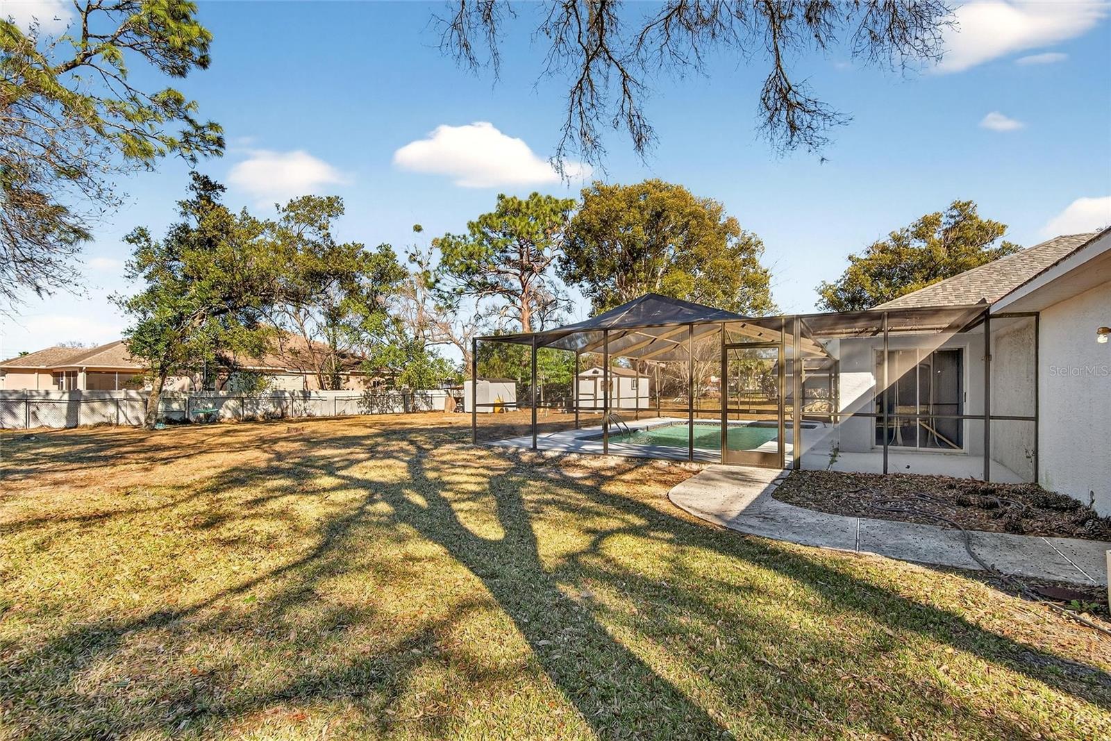 SPRINGWOOD ESTATE - Residential Lease