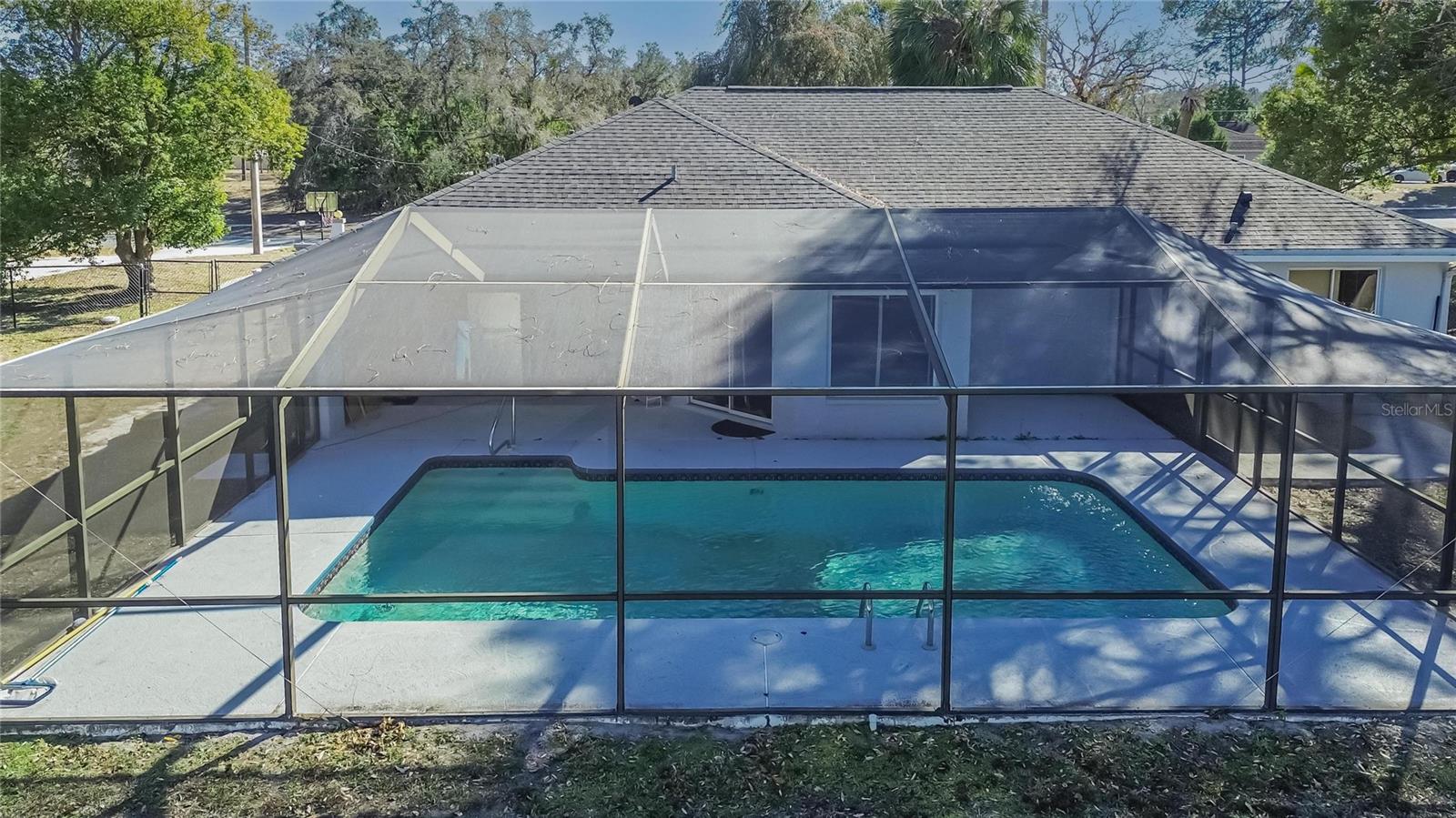 SPRINGWOOD ESTATE - Residential Lease