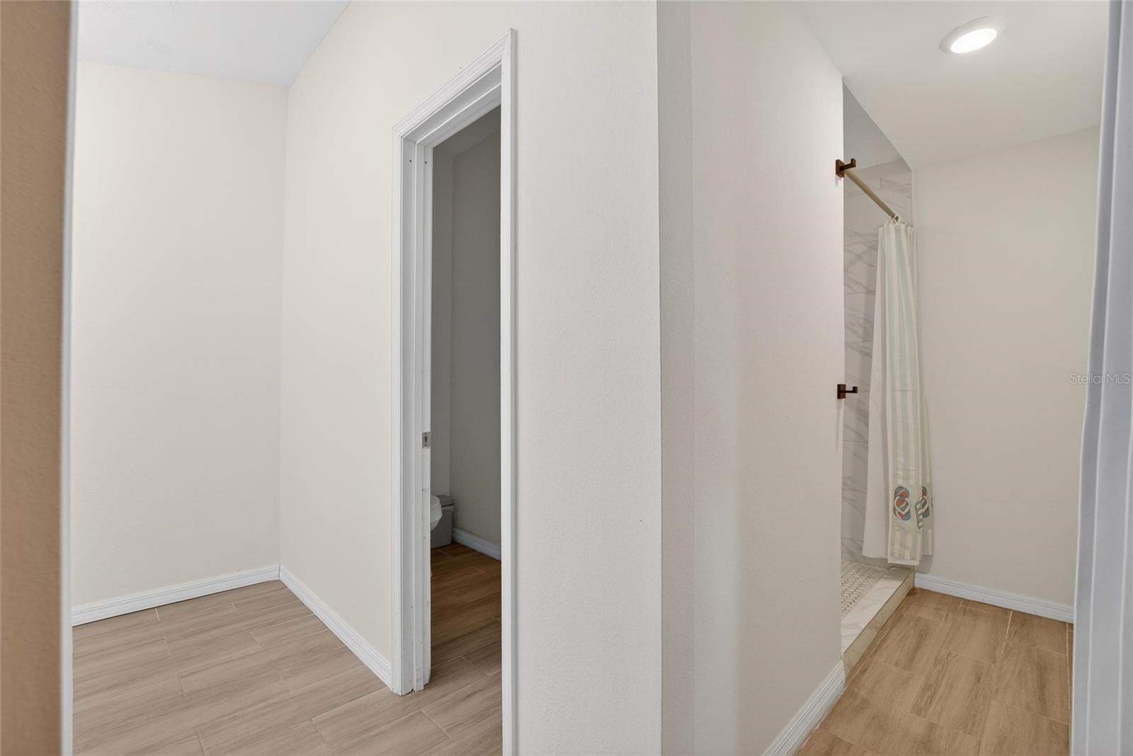 SPRINGWOOD ESTATE - Residential Lease