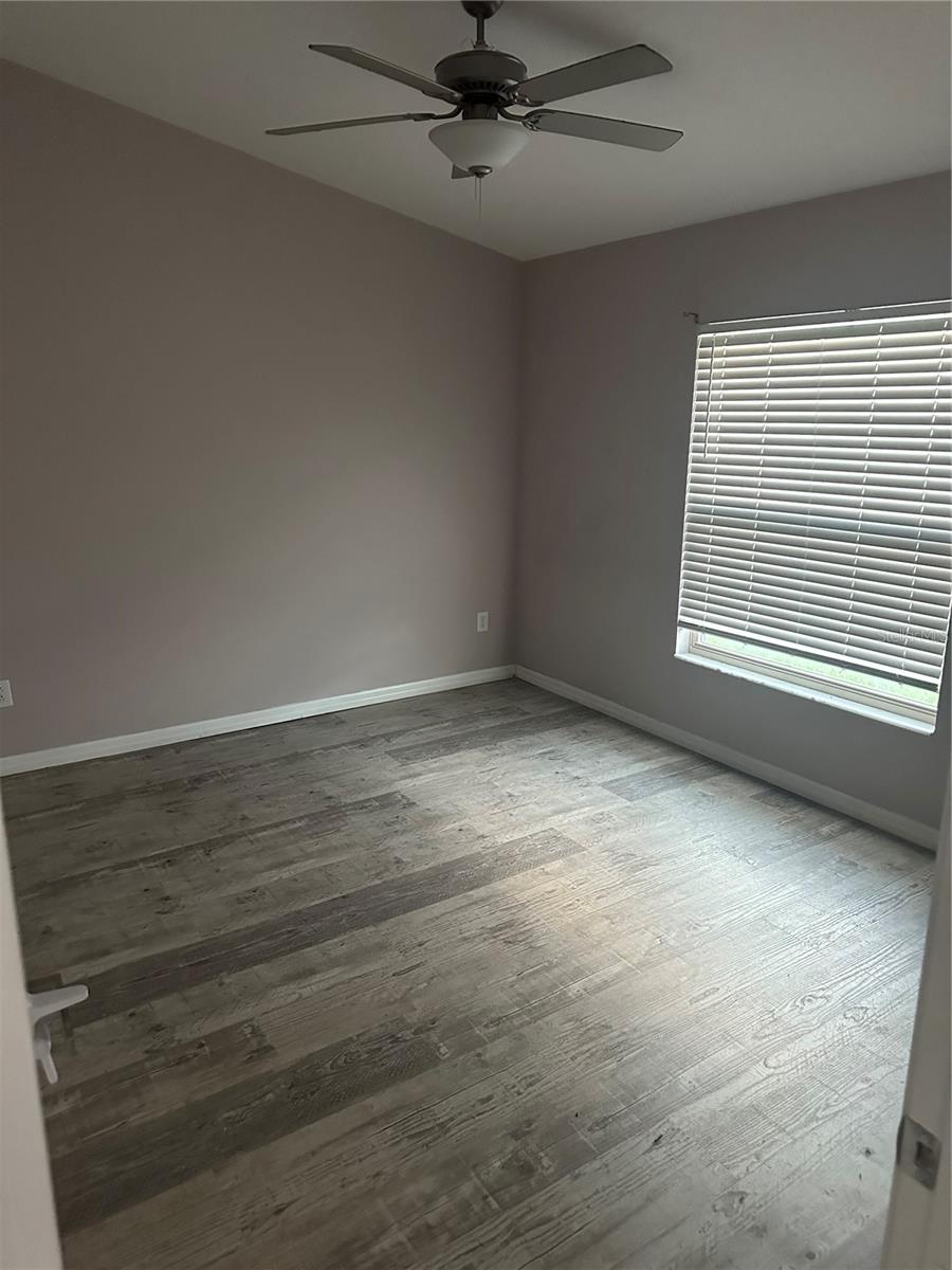 LAKESIDE PH 1B & 2B - Residential Lease