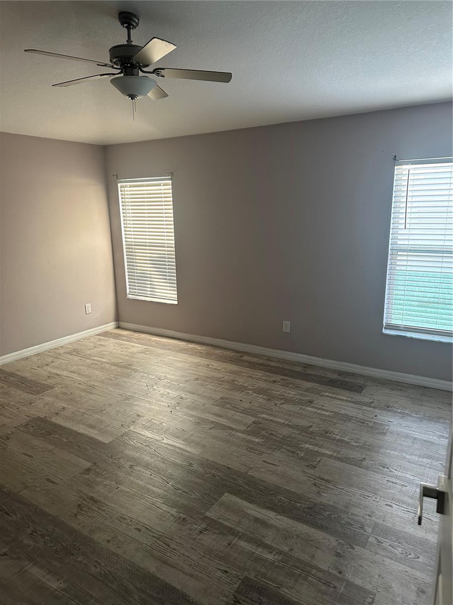 LAKESIDE PH 1B & 2B - Residential Lease