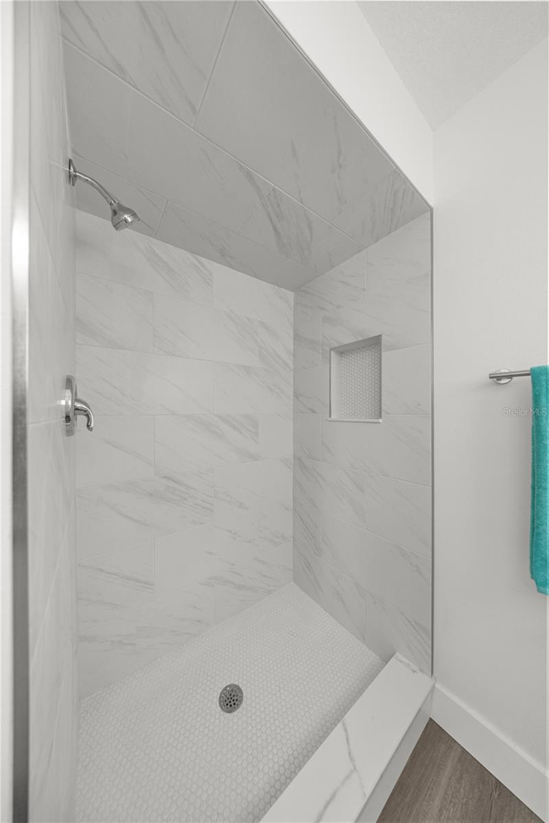 PALM CAY UN 02 & REPLAT/TRACTS - Residential