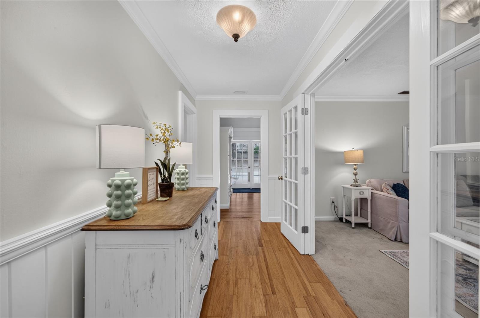 201 E SWEETWATER CREEK DRIVE