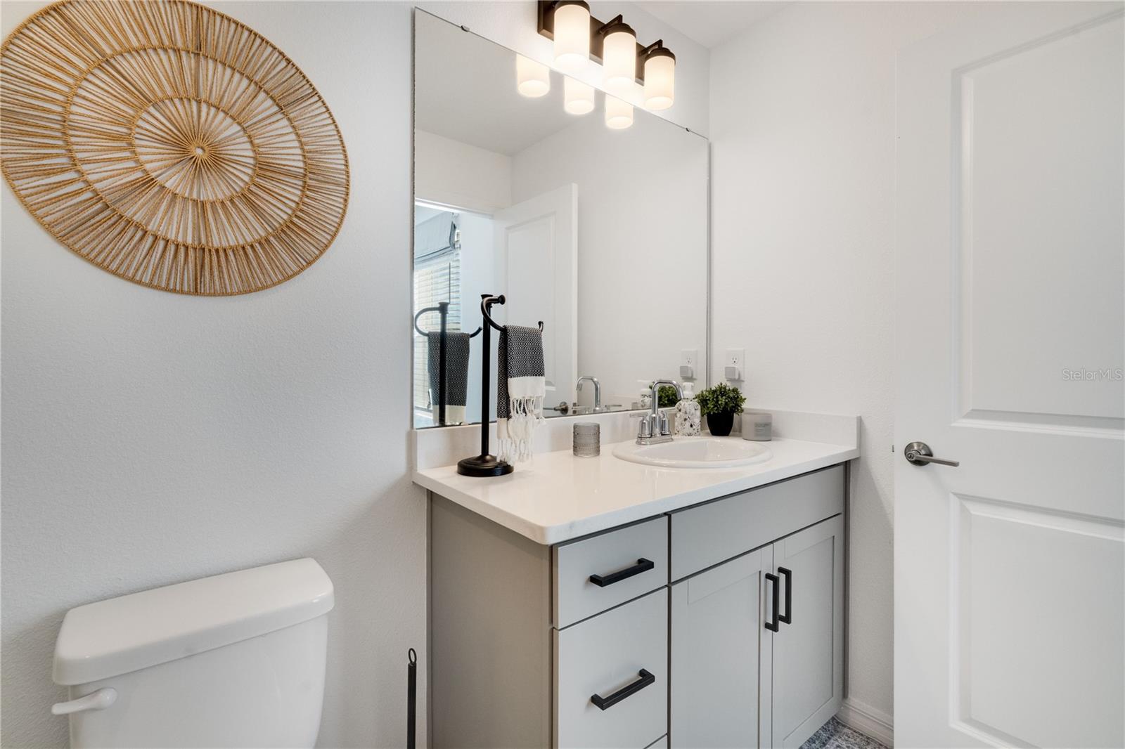 SKYE RANCH NBRHD 2 TWNHMS NORT - Residential