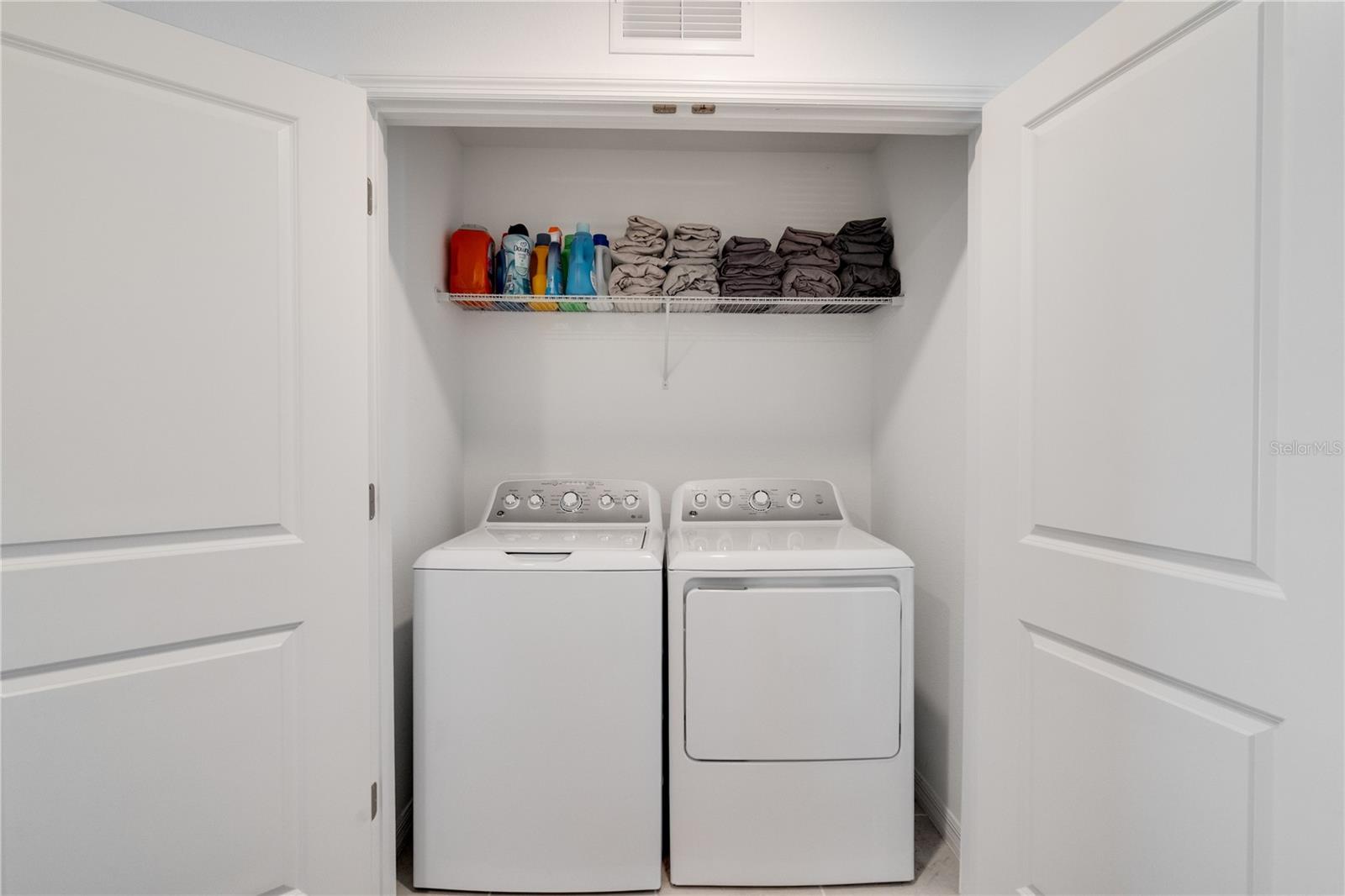 SKYE RANCH NBRHD 2 TWNHMS NORT - Residential