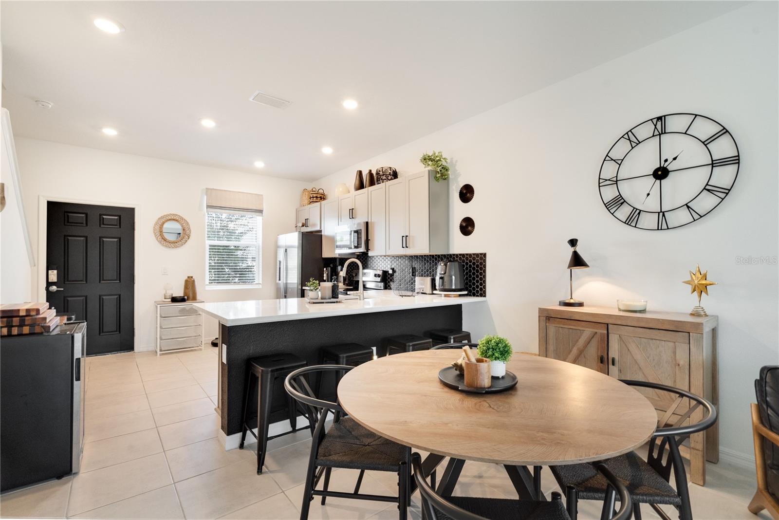 SKYE RANCH NBRHD 2 TWNHMS NORT - Residential