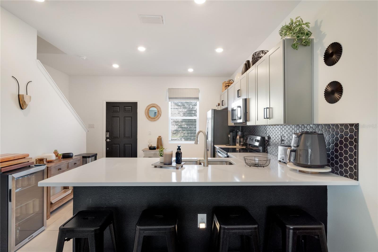 SKYE RANCH NBRHD 2 TWNHMS NORT - Residential