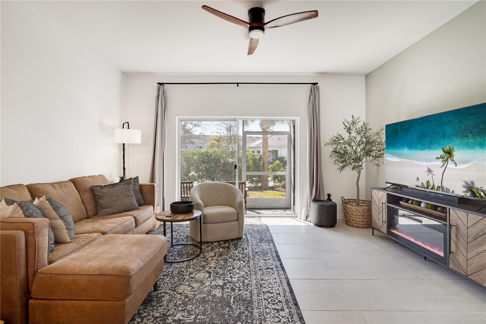 SKYE RANCH NBRHD 2 TWNHMS NORT - Residential