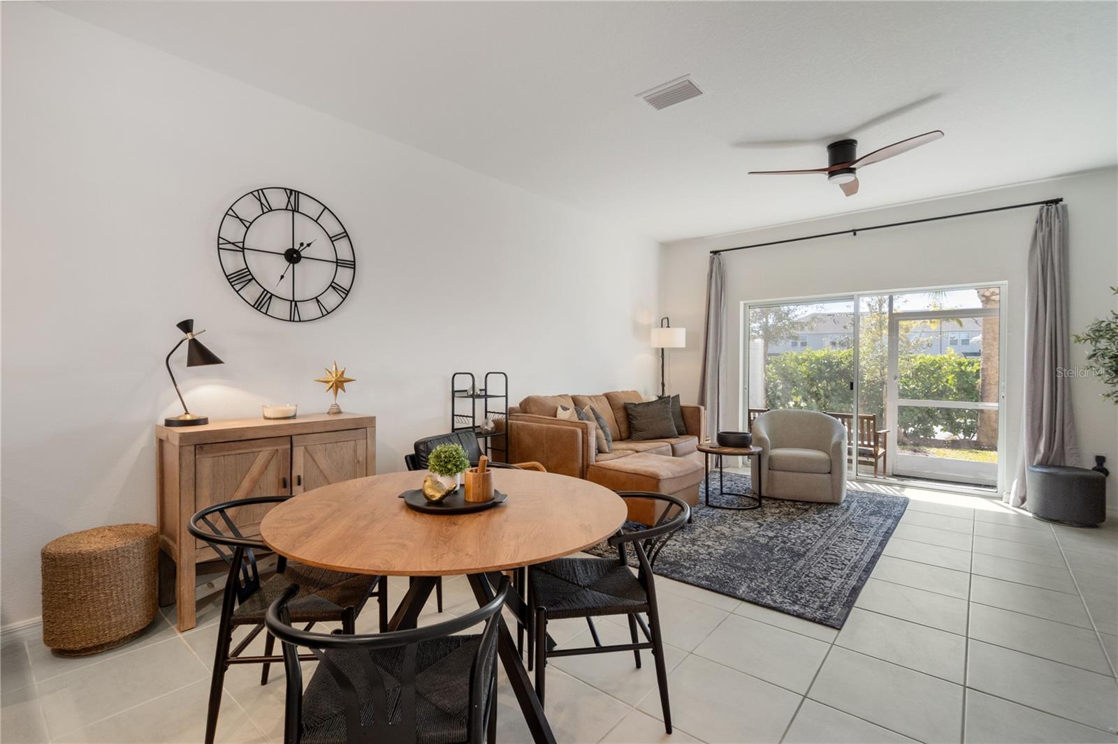 SKYE RANCH NBRHD 2 TWNHMS NORT - Residential