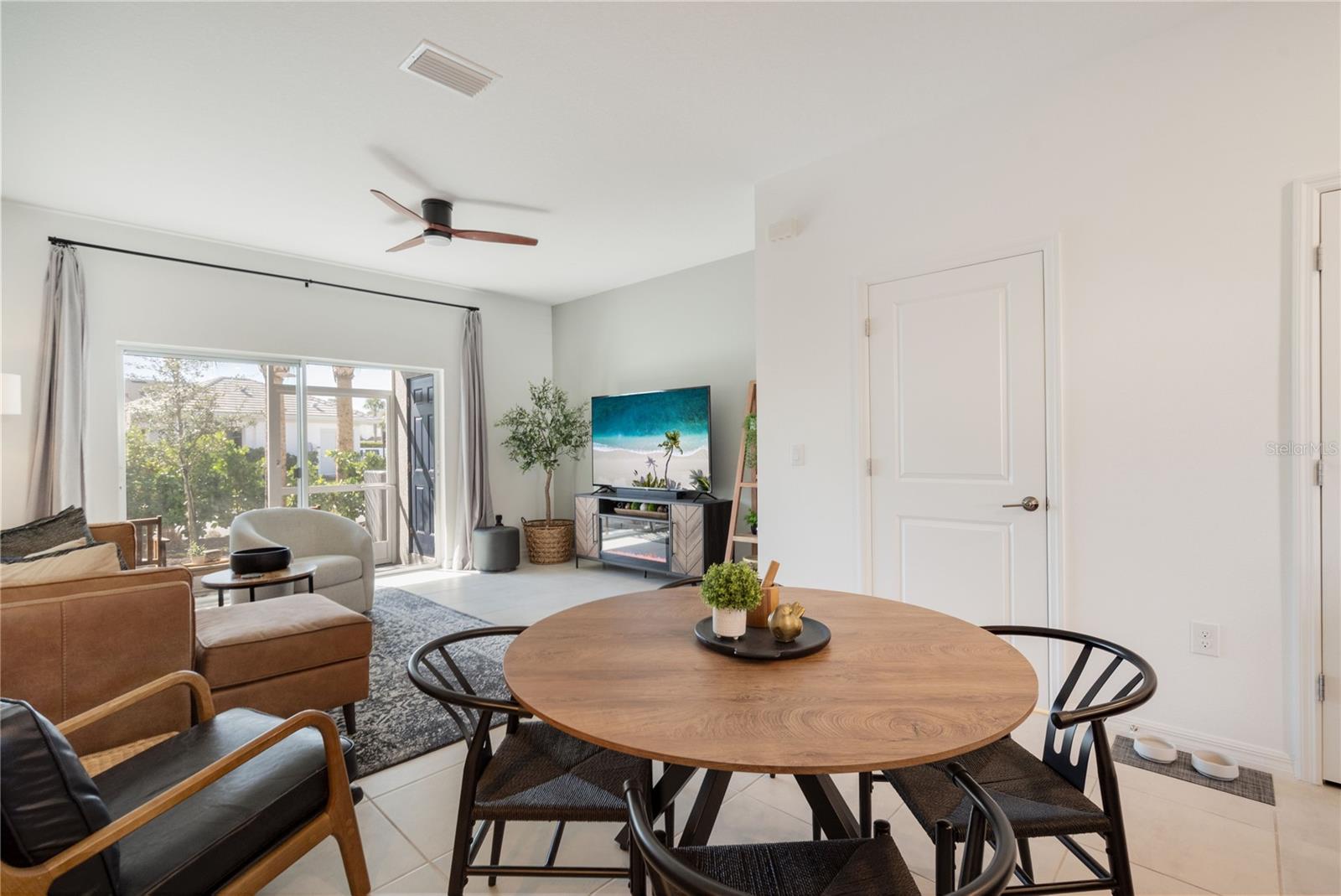 SKYE RANCH NBRHD 2 TWNHMS NORT - Residential