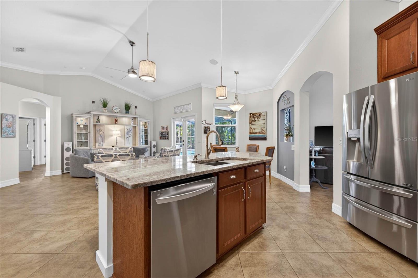 HARBOUR ISLES PH 1 - Residential