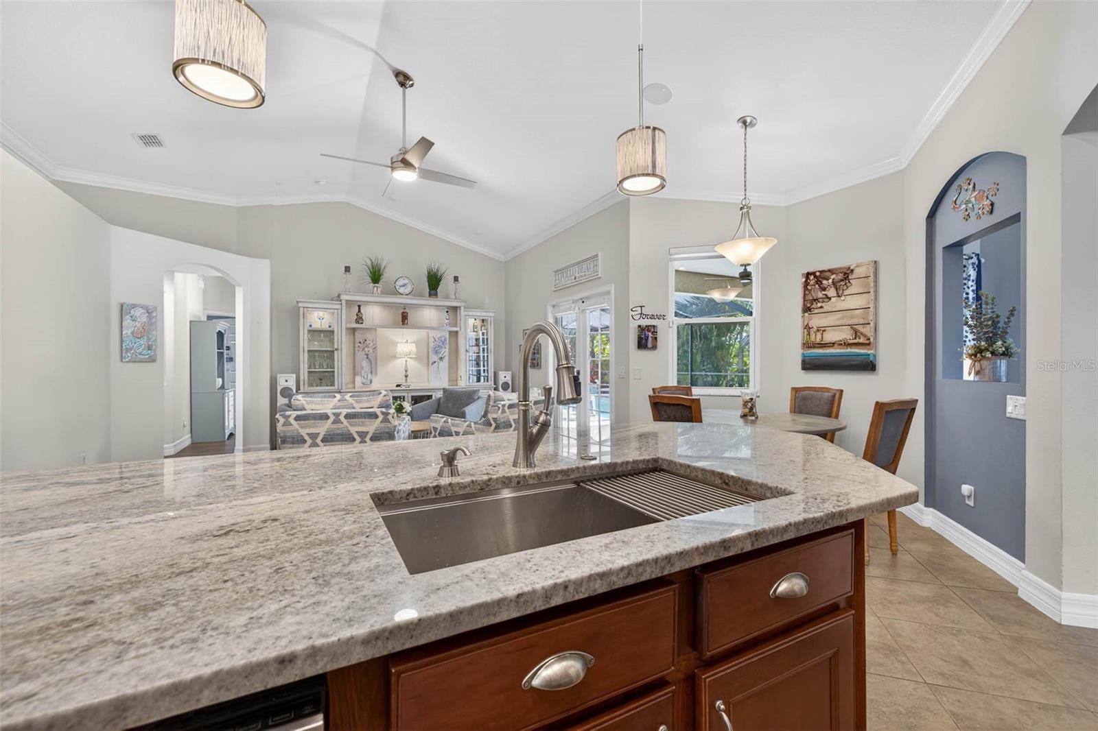 HARBOUR ISLES PH 1 - Residential