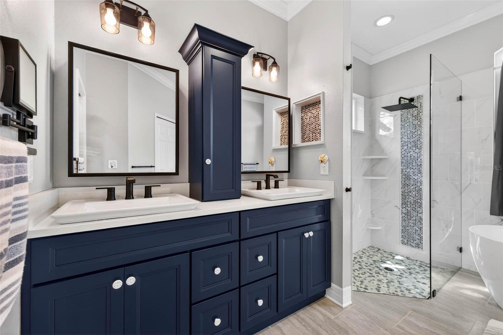 HARBOUR ISLES PH 1 - Residential