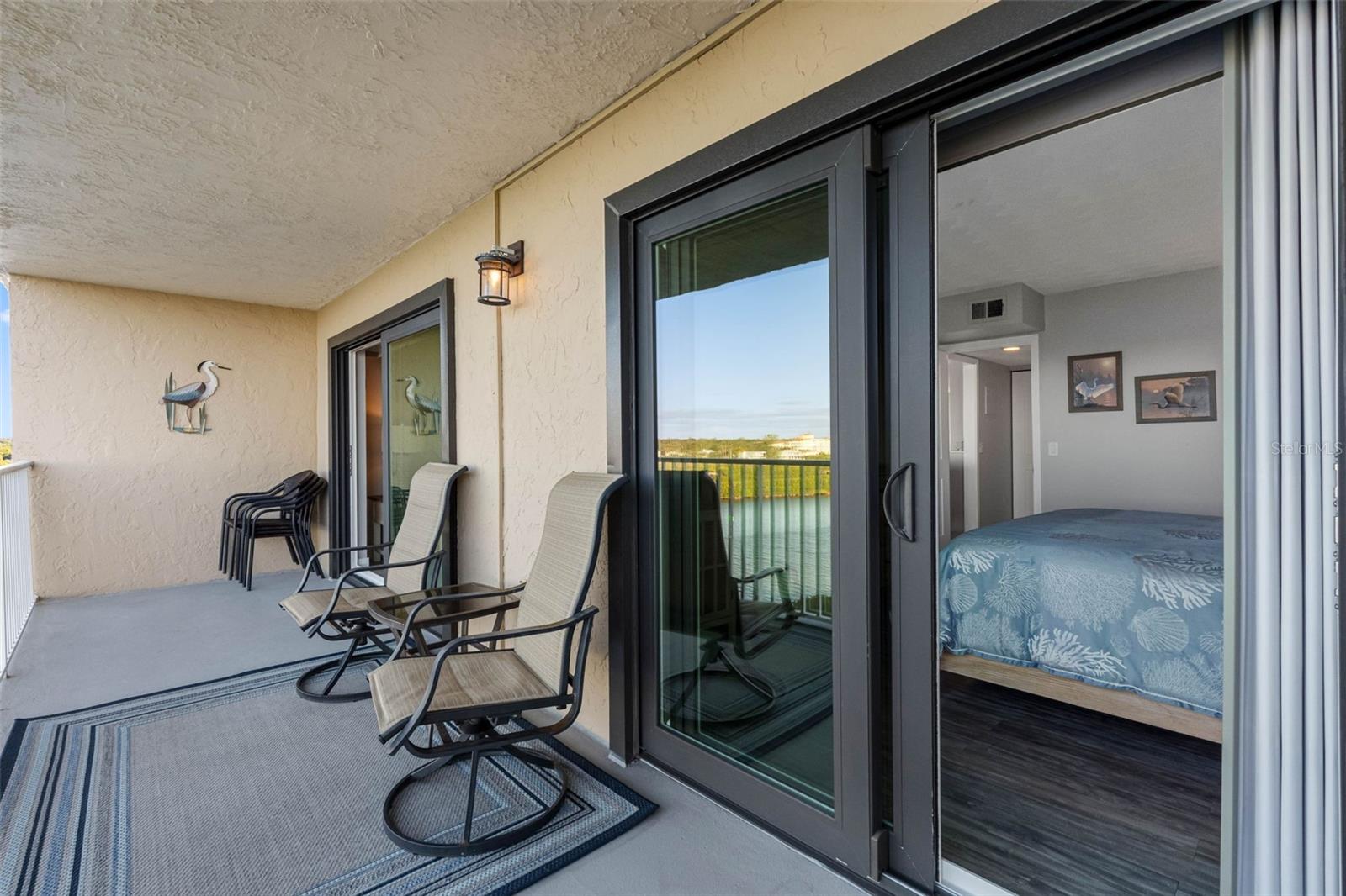 BAY SHORES YACHT & TENNIS CLUB - Residential