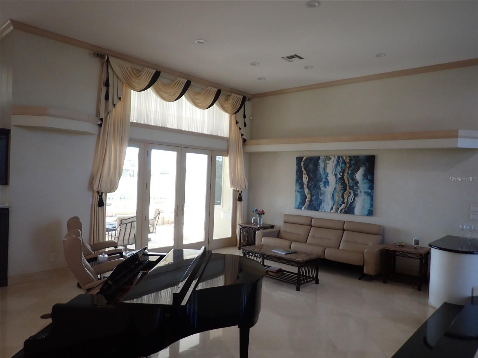 GRANADA ESTATES - Residential