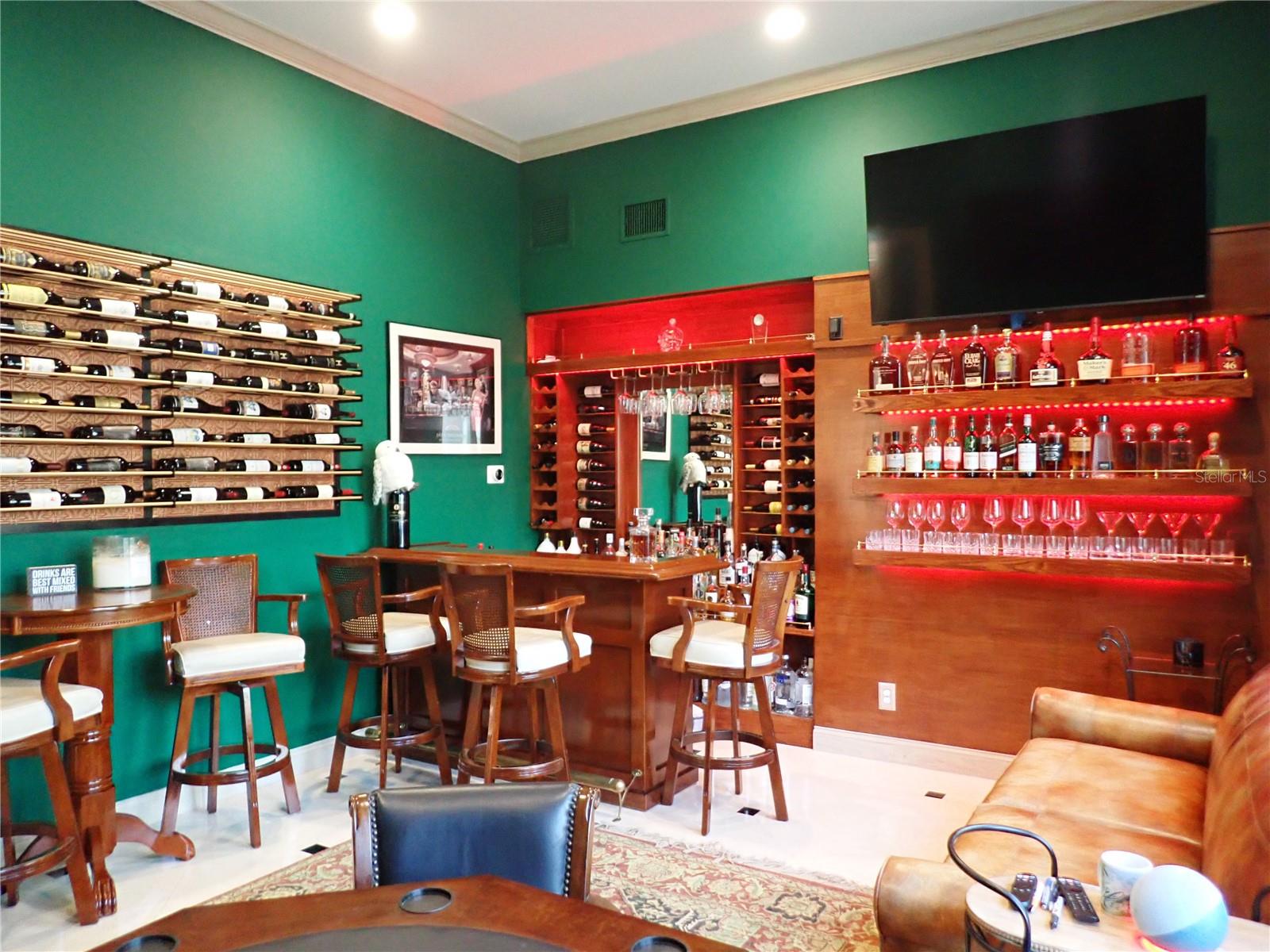 GRANADA ESTATES - Residential