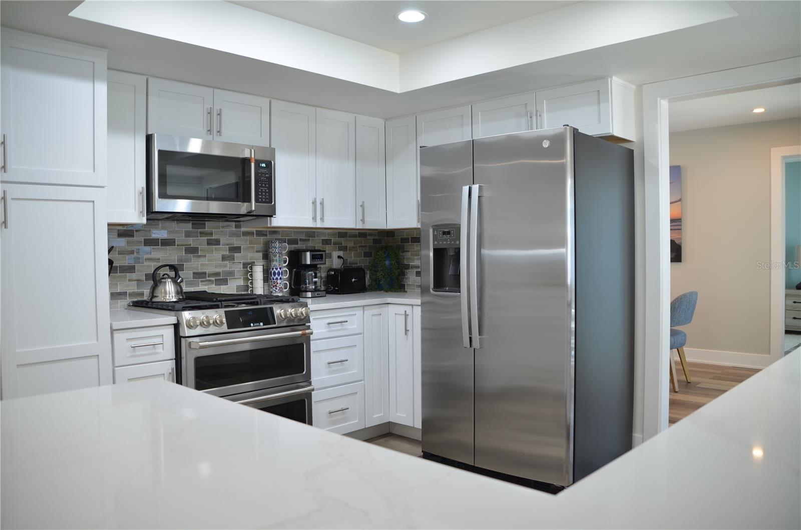 SIESTAS BAYSIDE WATERSIDE SOUTH - Residential Lease