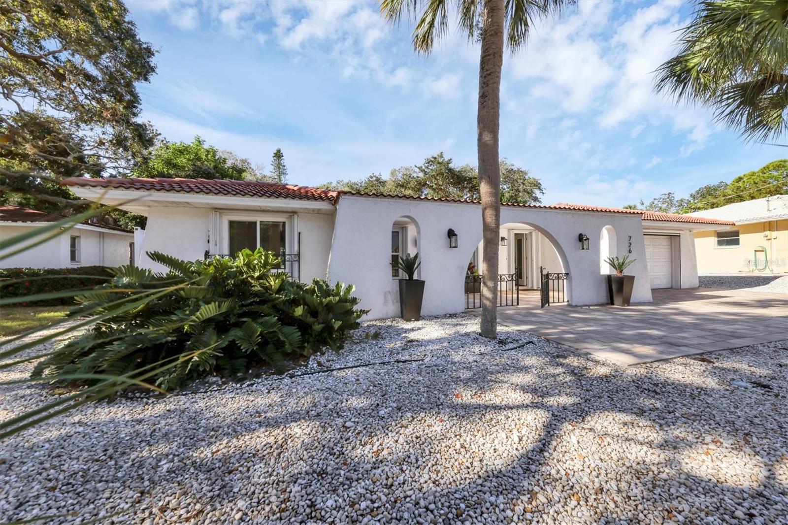 SIESTAS BAYSIDE WATERSIDE SOUTH - Residential Lease