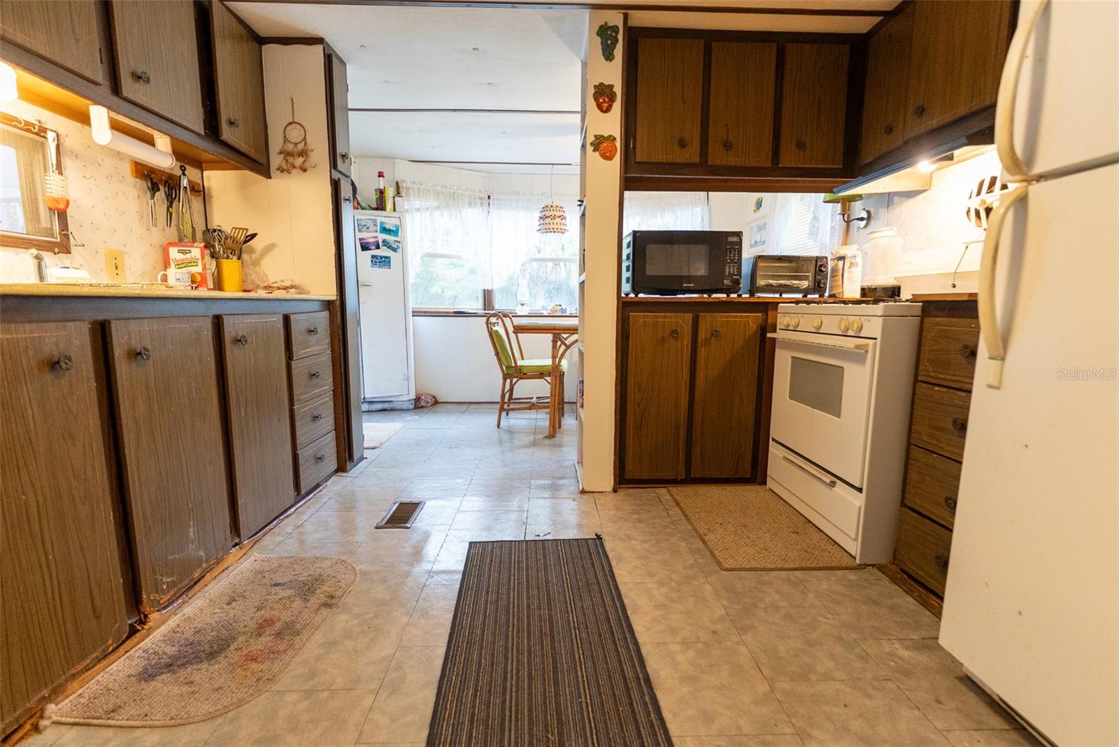 EUREKA SHORES - Residential