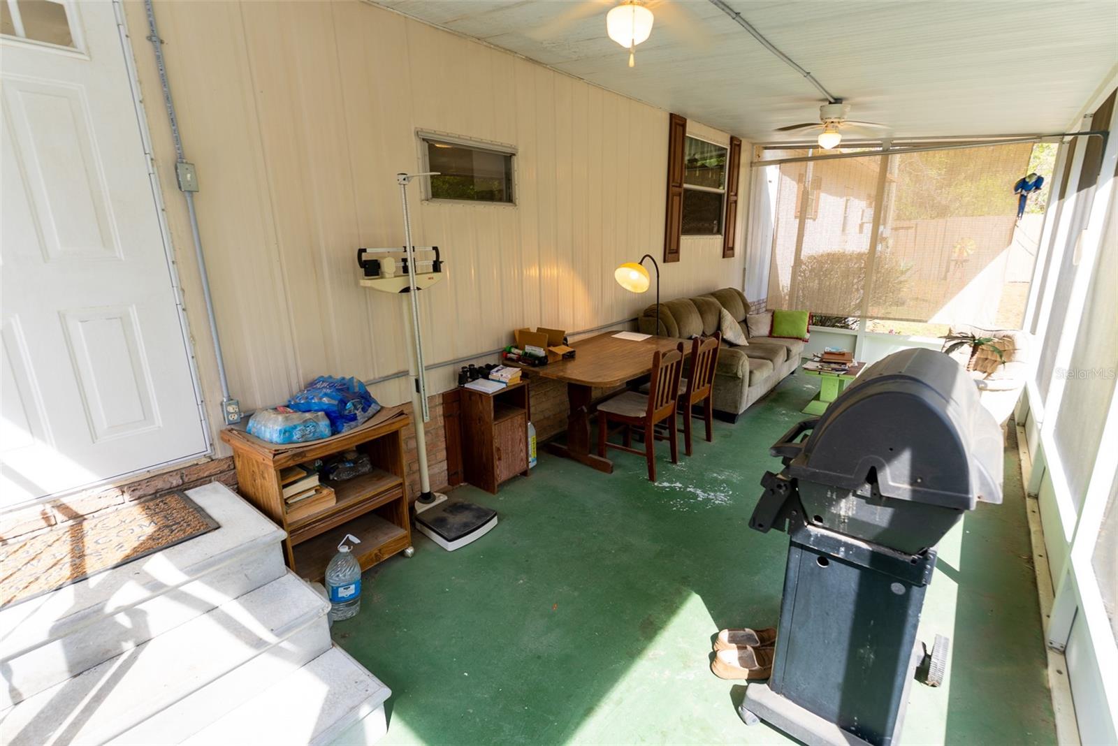 EUREKA SHORES - Residential