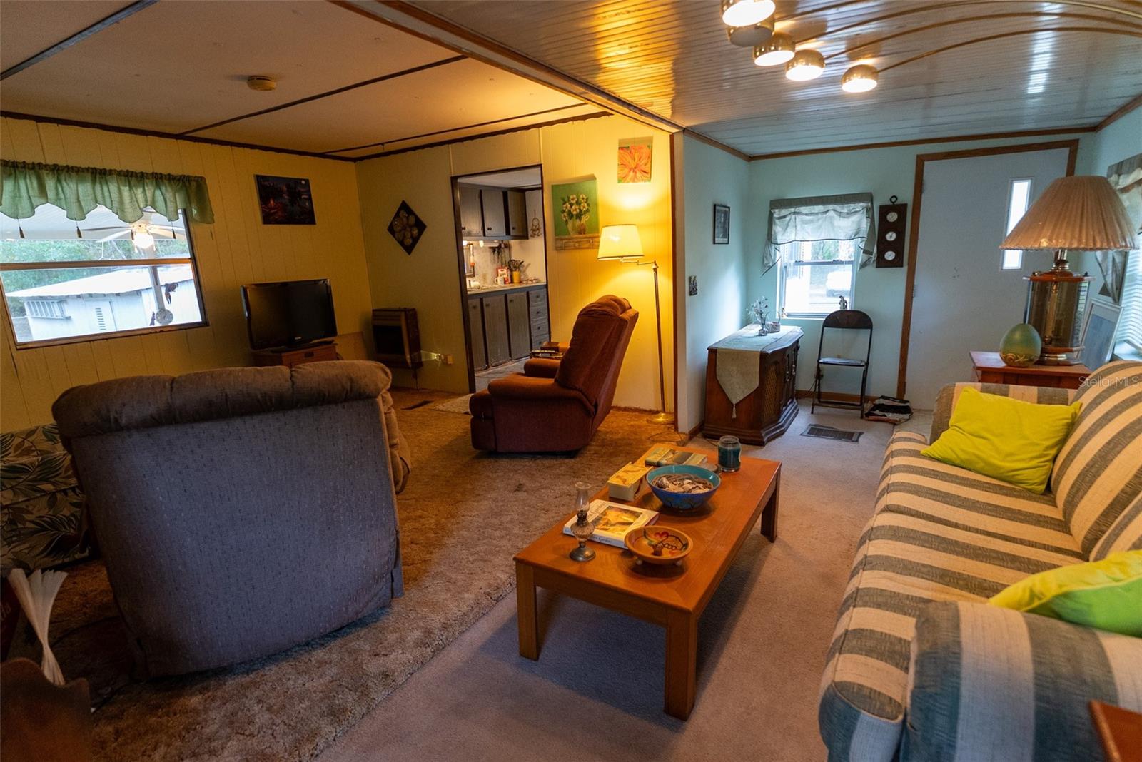 EUREKA SHORES - Residential