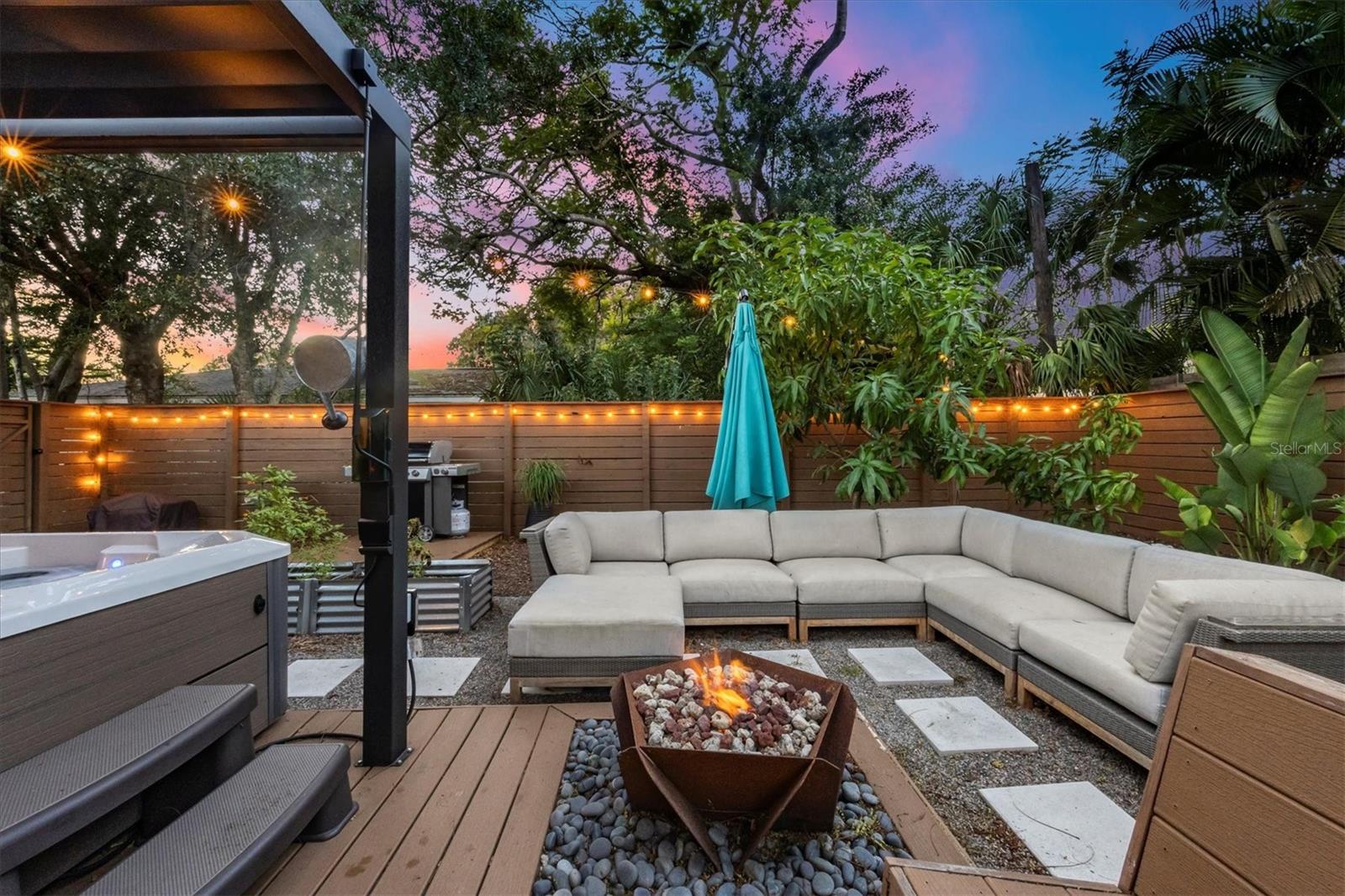 THOMPSON SUB - Residential