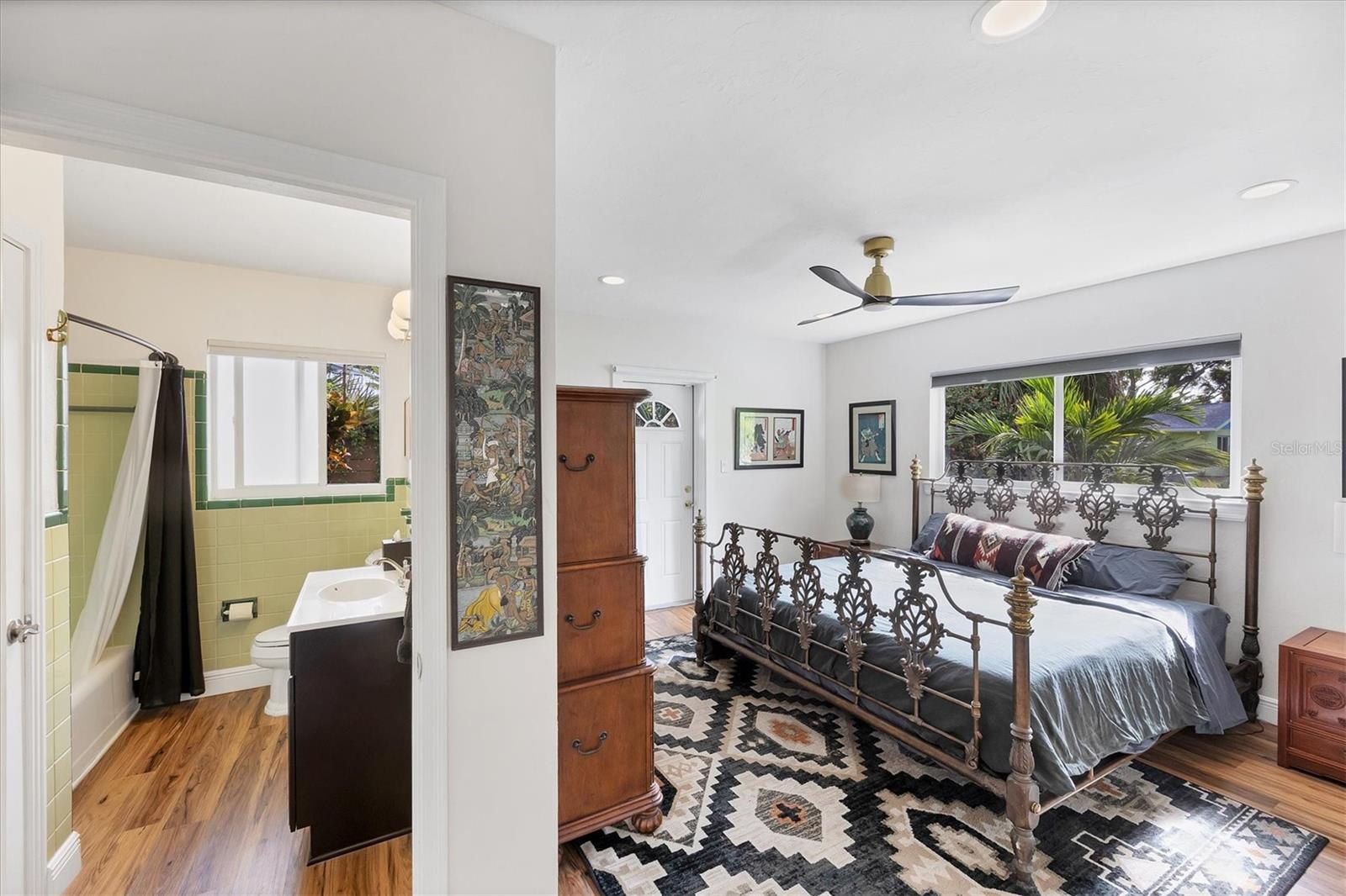 THOMPSON SUB - Residential