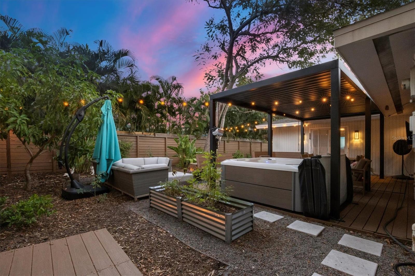 THOMPSON SUB - Residential