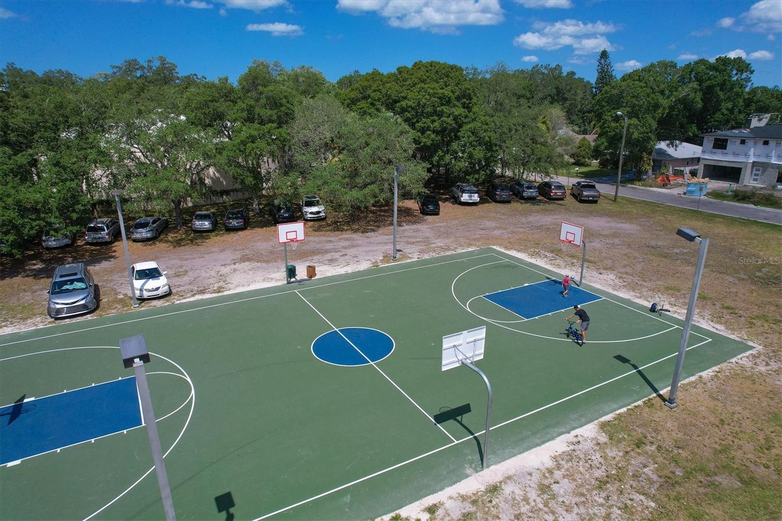 THOMPSON SUB - Residential