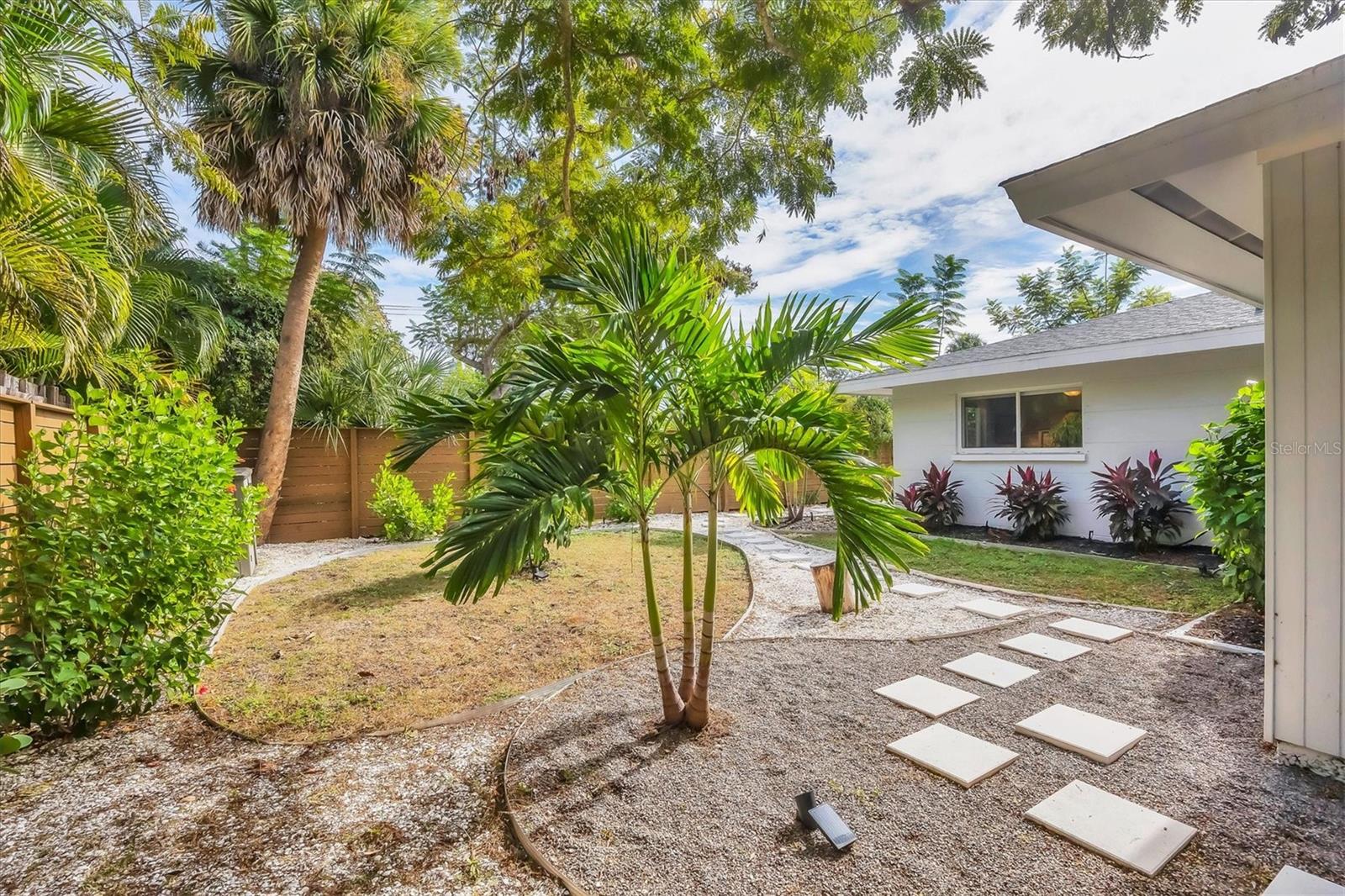 THOMPSON SUB - Residential