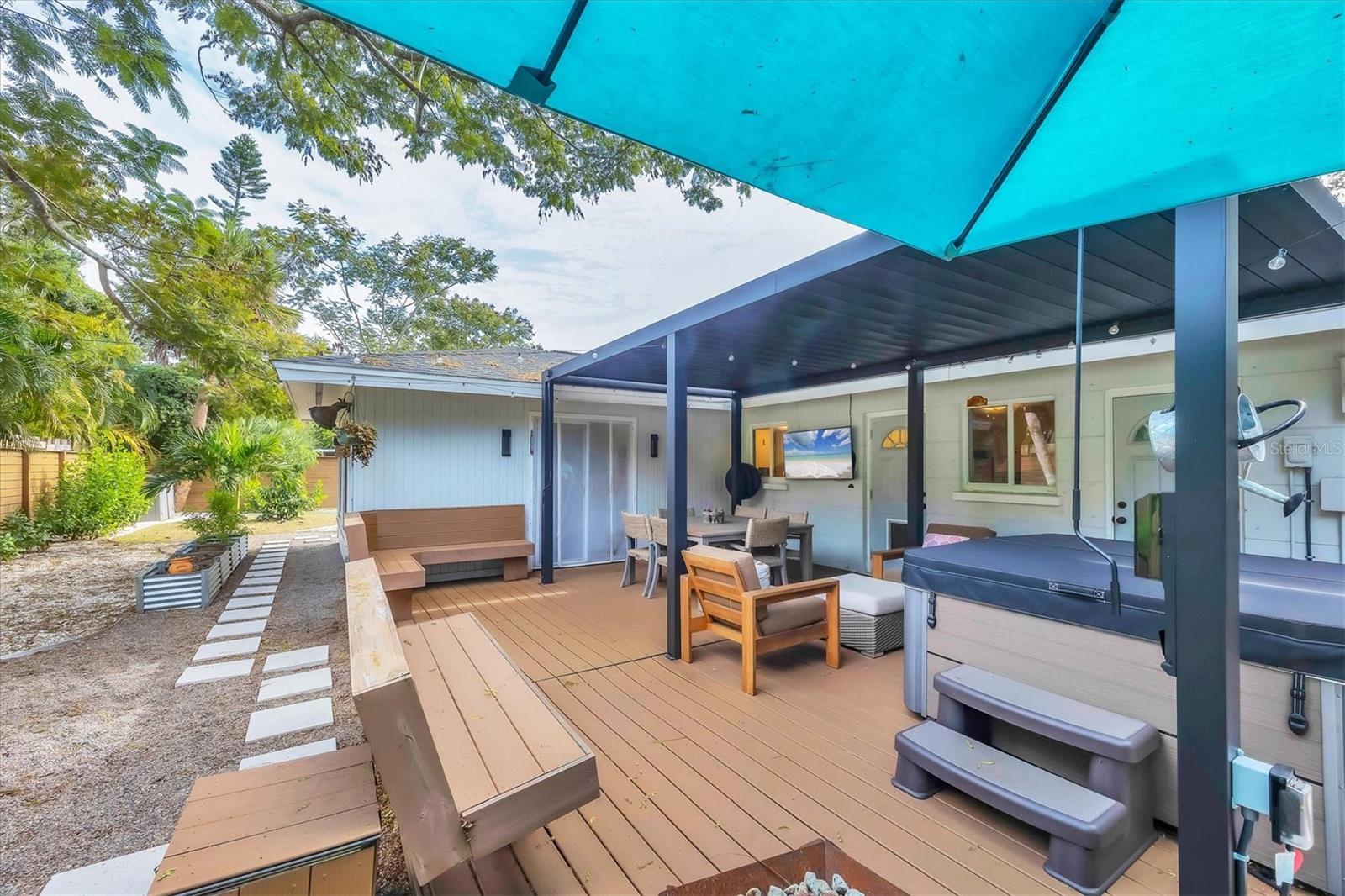 THOMPSON SUB - Residential