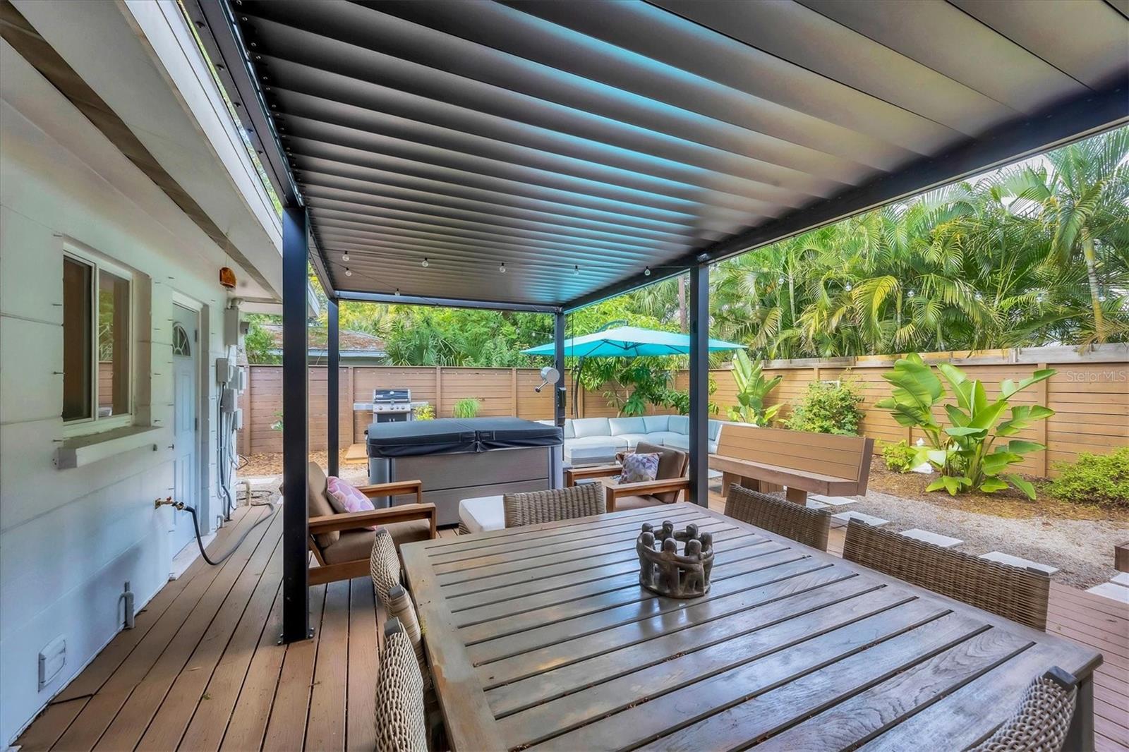 THOMPSON SUB - Residential