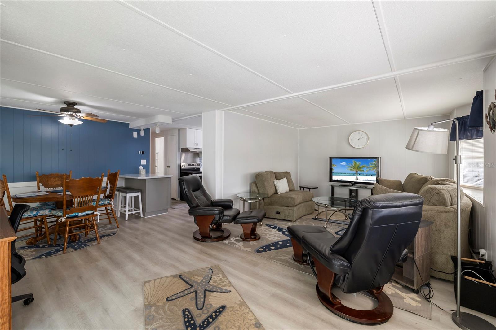 PELICAN HARBOR MOB HOME ESTATES - Residential