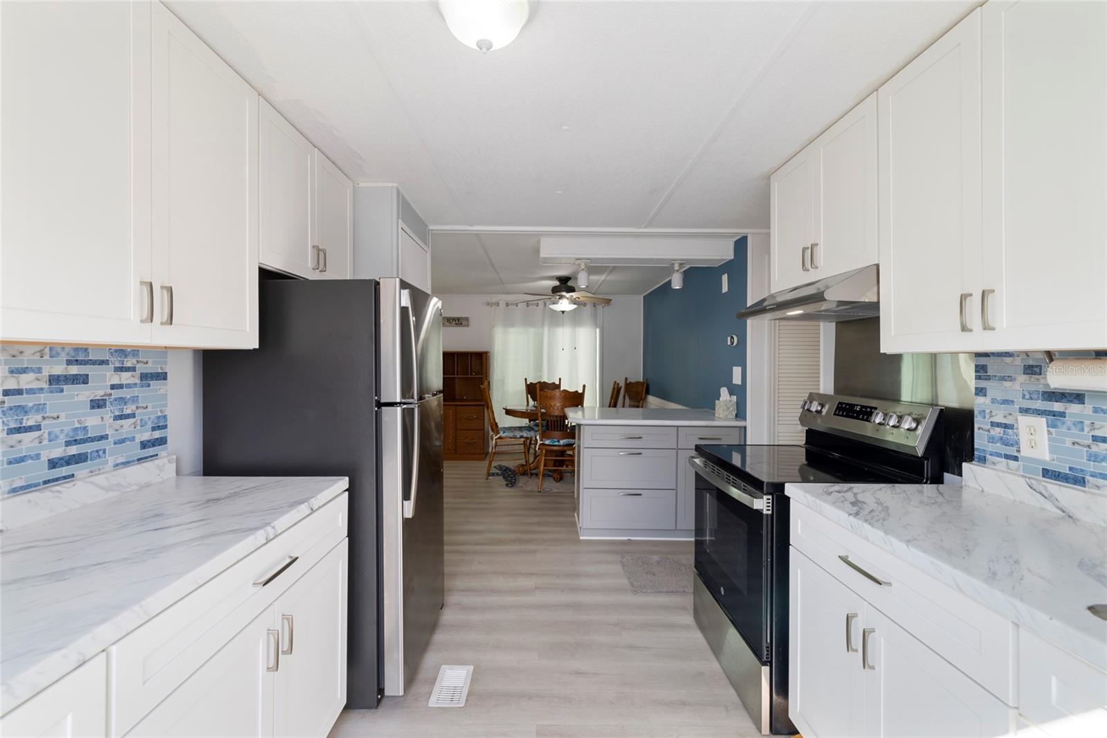 PELICAN HARBOR MOB HOME ESTATES - Residential