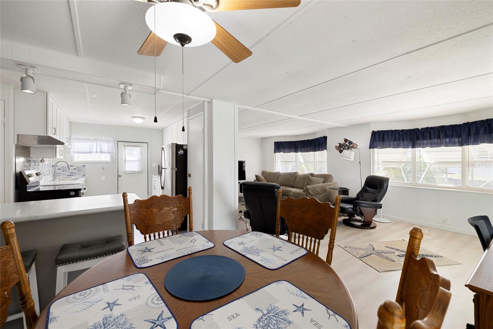 PELICAN HARBOR MOB HOME ESTATES - Residential