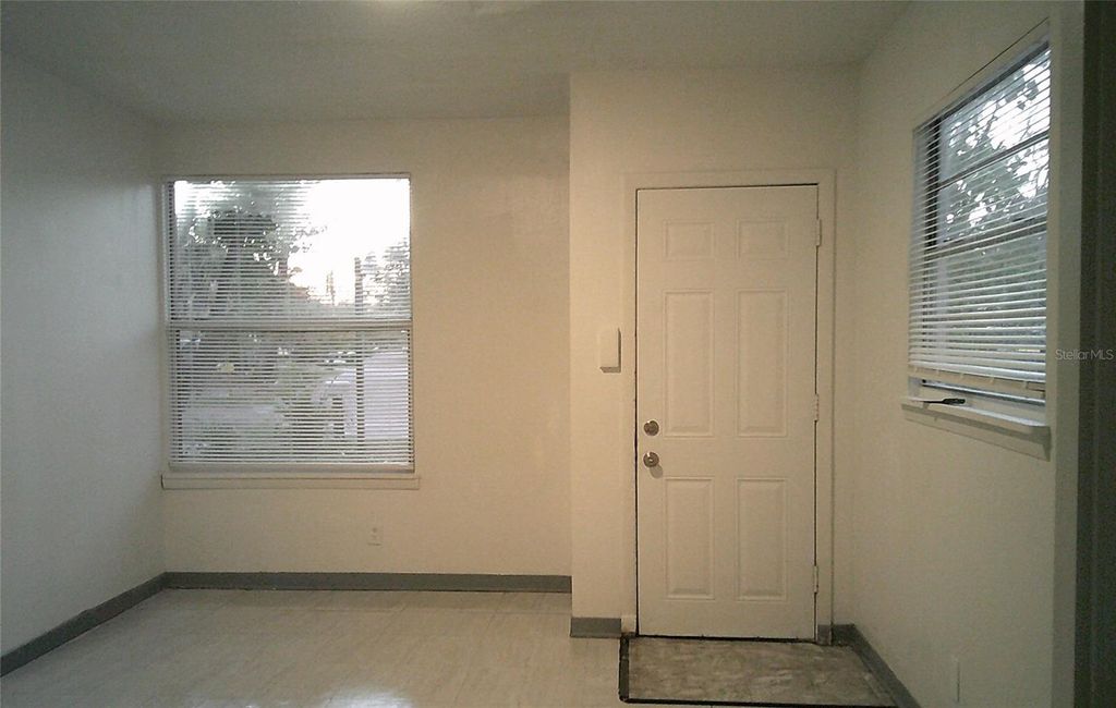 Photo of 1060 65th Street S, St Petersburg, FL 33707 (MLS # TB8485120)