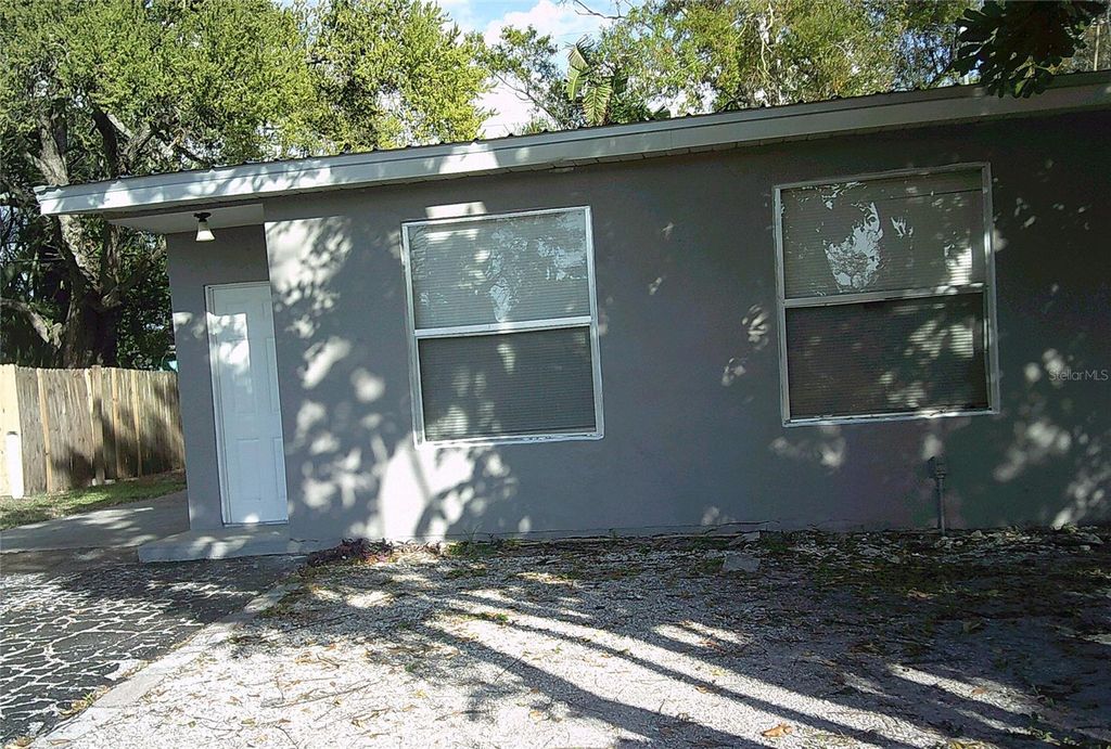 Photo of 1060 65th Street S, St Petersburg, FL 33707 (MLS # TB8485120)