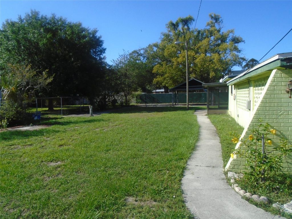 Photo of 3011 E Ellicott Street, Tampa, FL 33610 (MLS # TB8412039)