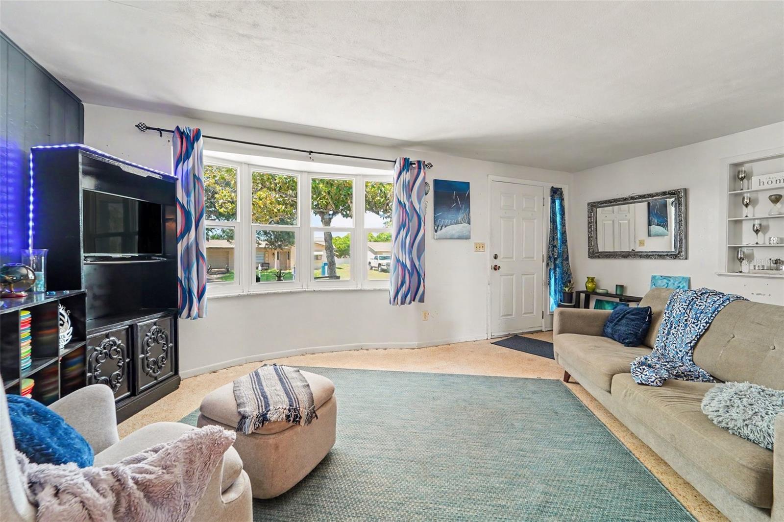 BEACON SQUARE - Residential
