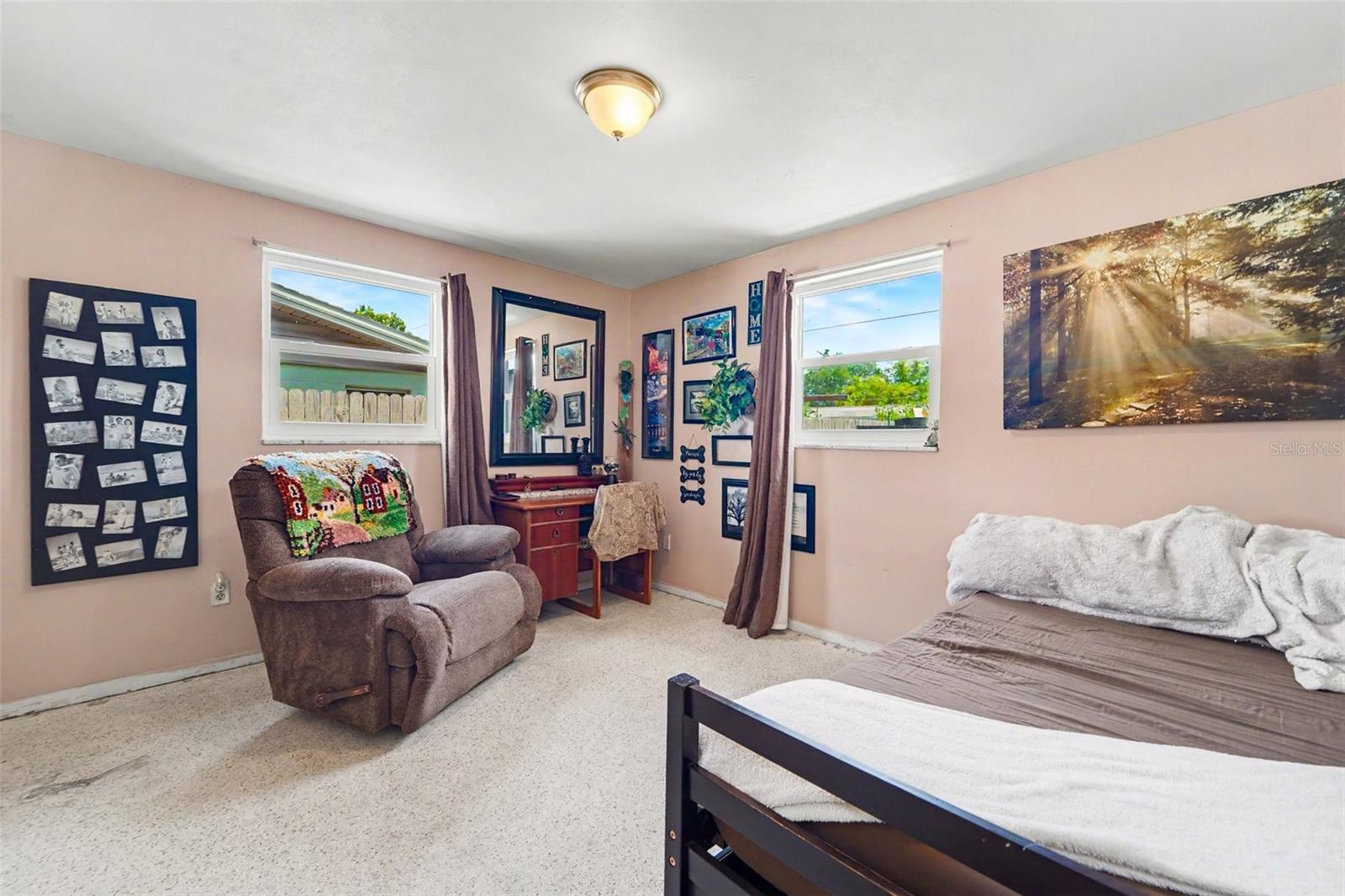 BEACON SQUARE - Residential