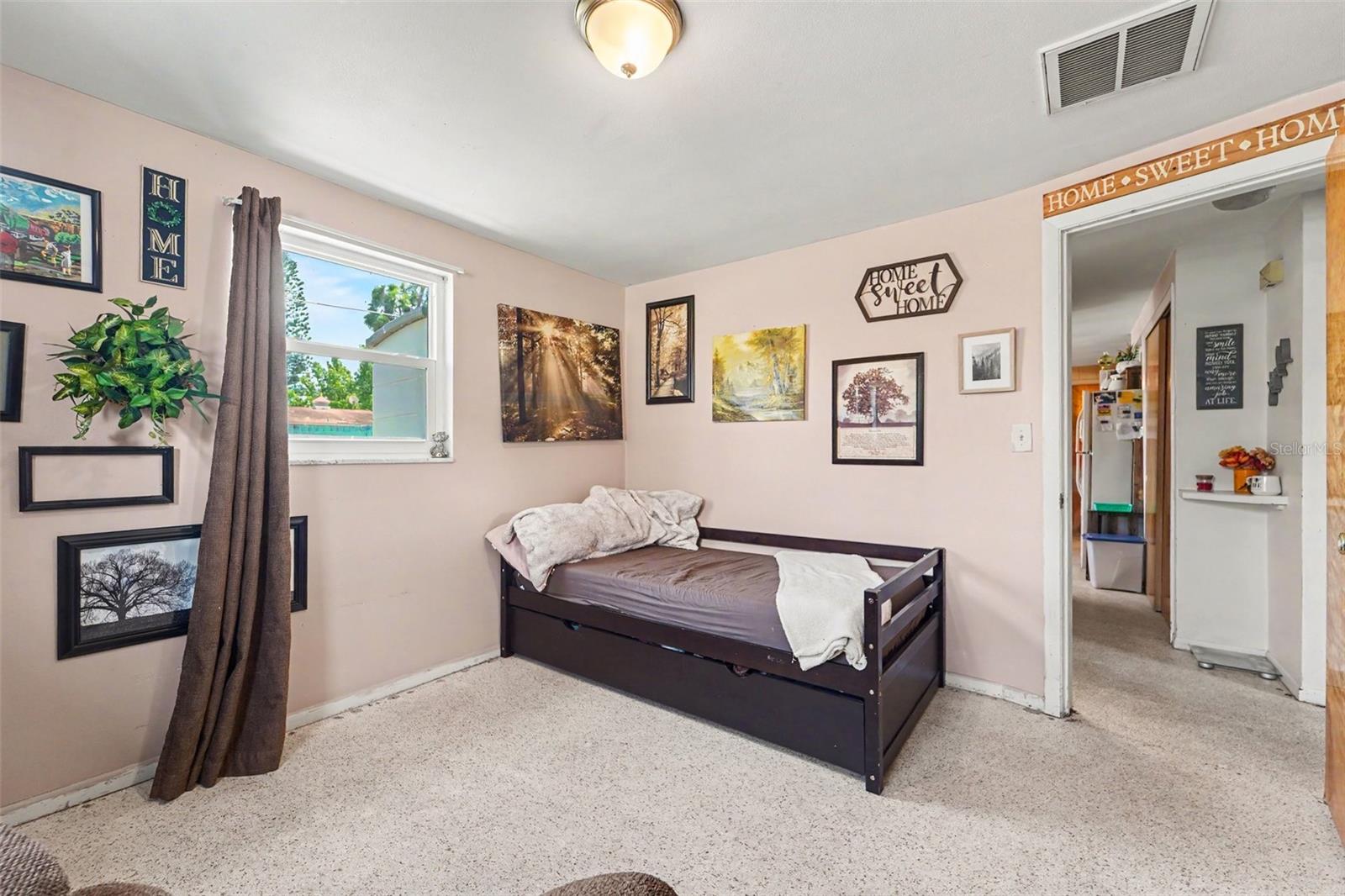 BEACON SQUARE - Residential
